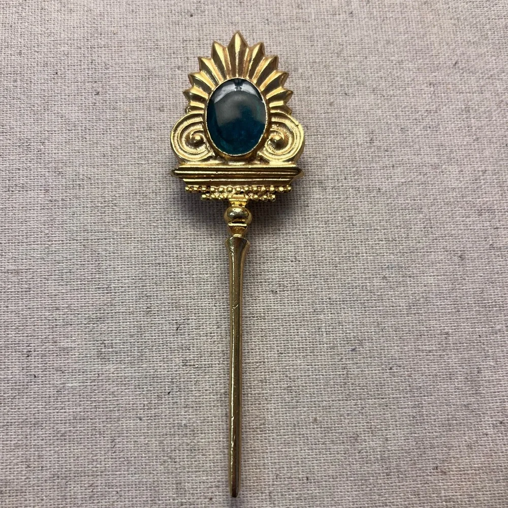 ✨ Unique Vintage Gold & Green Brooch - Picture 3 of 7